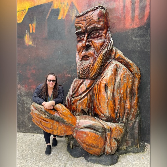 Meet your Posher, Sydney - Picture 4 of 4